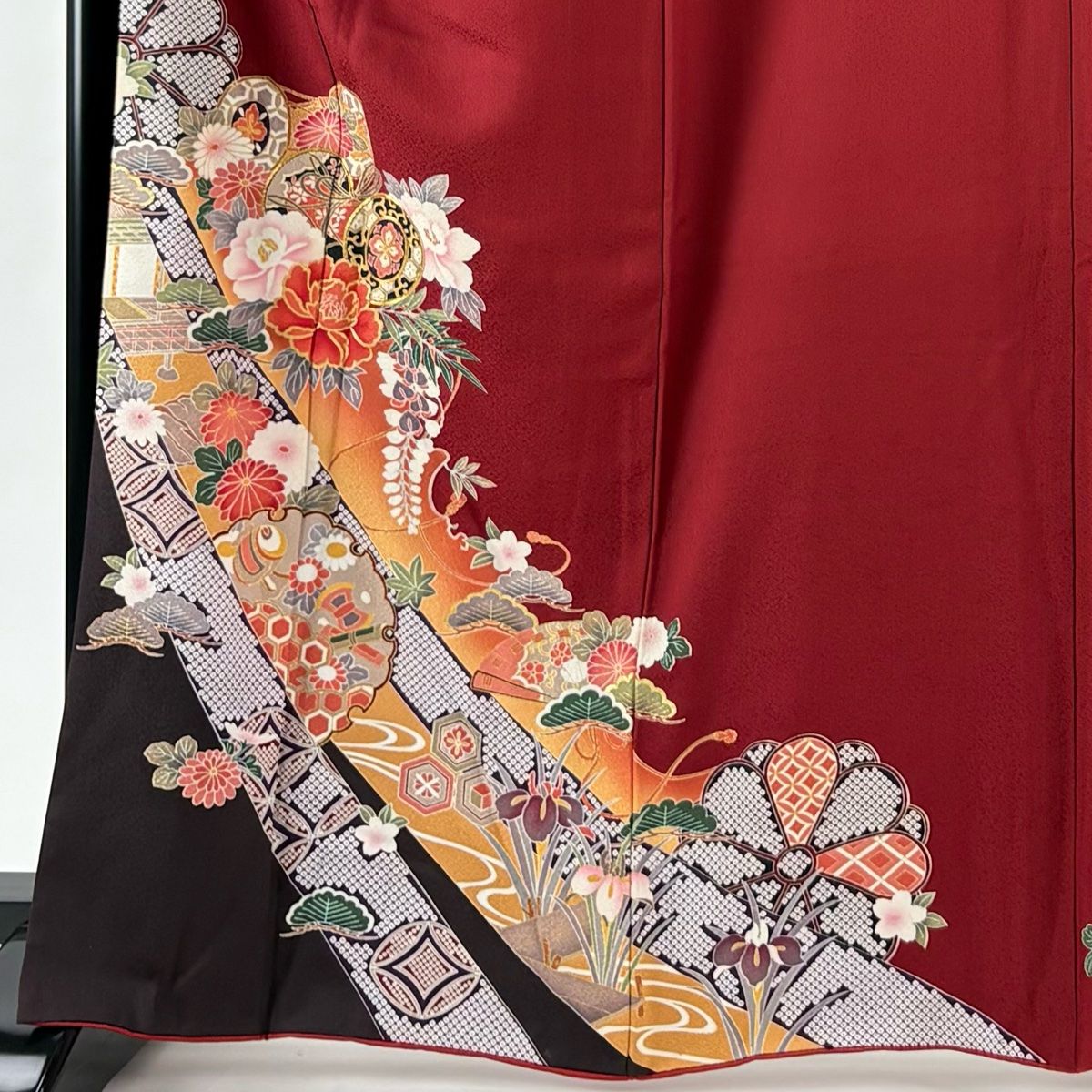 振袖 身丈165.5 cm 裄丈66.5 M 袷 鼓 雪輪 金糸 金彩 えんじ色 正絹 秀品