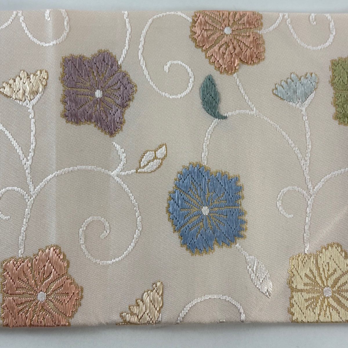 名古屋帯 美品 秀品 柳 菊唐草 金糸 刺繍 ピンクベージュ 正絹 【中古 