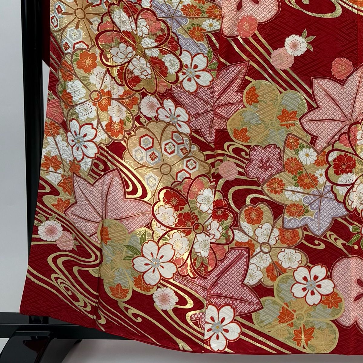 振袖 身丈160.5 cm 裄丈66 M 袷 桜 流水 金彩 金糸 赤 正絹