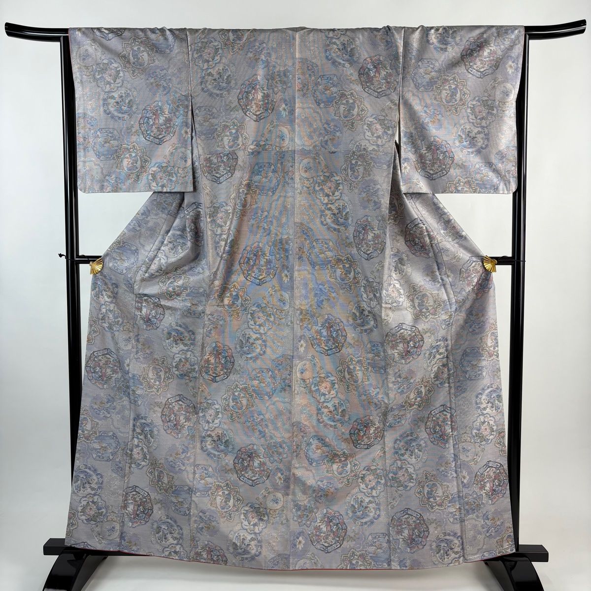 大島紬 身丈162 5 cm 裄丈66 M 袷 都喜ヱ門 バチ衿 証紙 絵皿 草花 灰紫 正絹