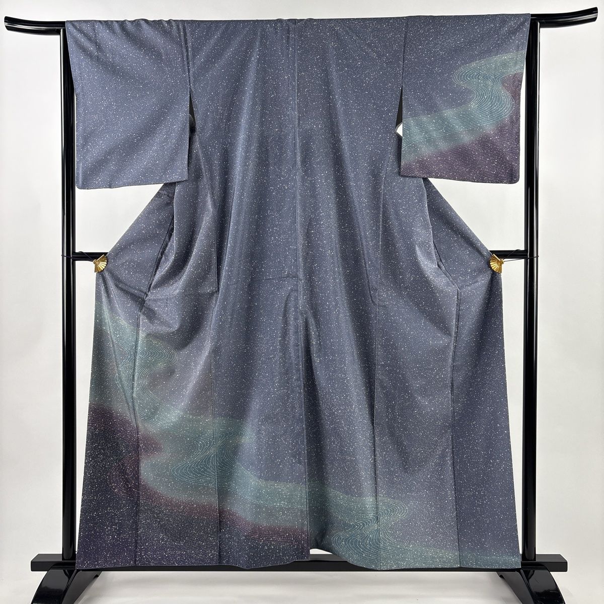 ¨̮⃝ 身丈159 未使用品 上質 紬 付け下げ小紋 付下げ 身丈157.5cm 裄丈65cm M 袷 紬地 霞 ぼかし 灰紫