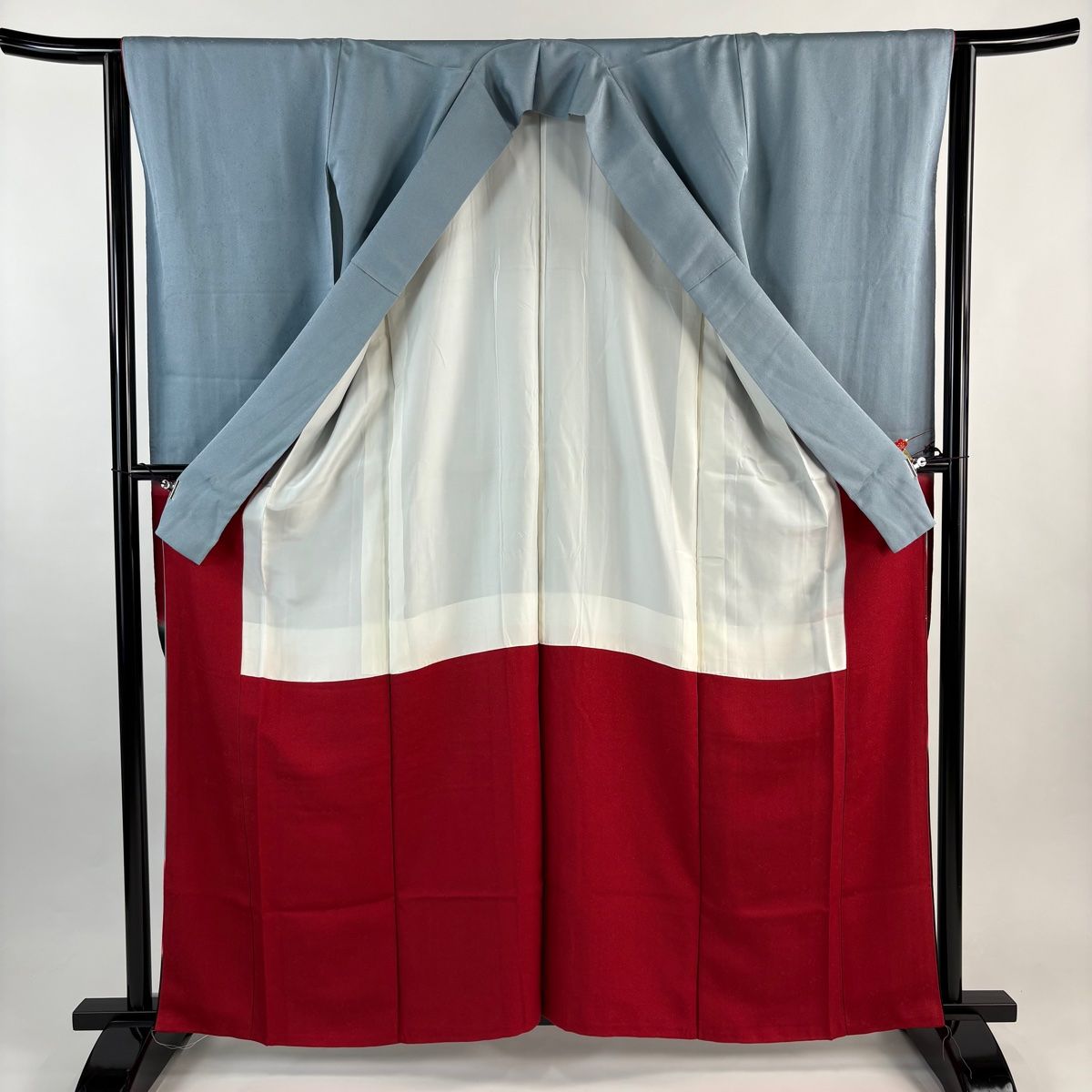  振袖 身丈161.5 cm 裄丈63 S 袷 蝶 枝梅 ラメ通し ぼかし 青灰色 正絹 振袖 着物