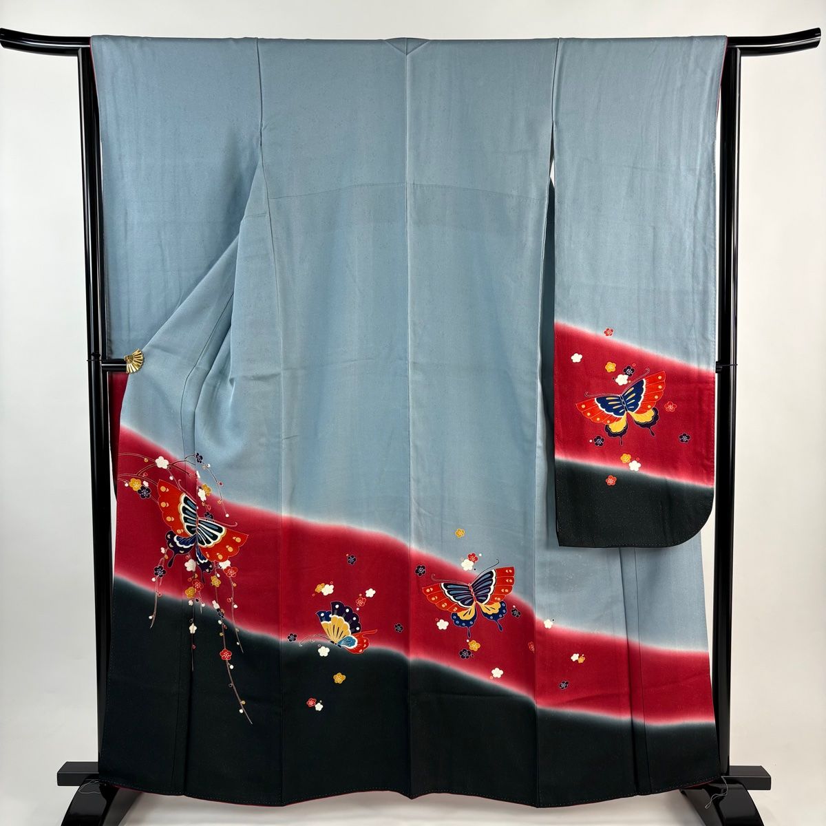 振袖 身丈161.5 cm 裄丈63 S 袷 蝶 枝梅 ラメ通し ぼかし 青灰色 正絹