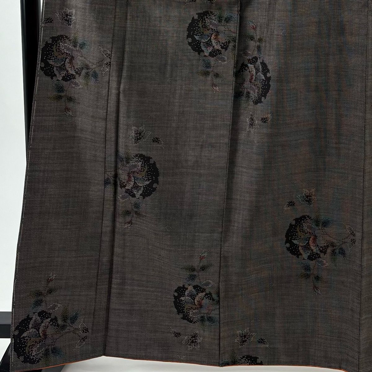 大島紬 身丈166.5 cm 裄丈66.5 M 袷 純泥染 証紙 雪輪 草花 焦茶色 正絹