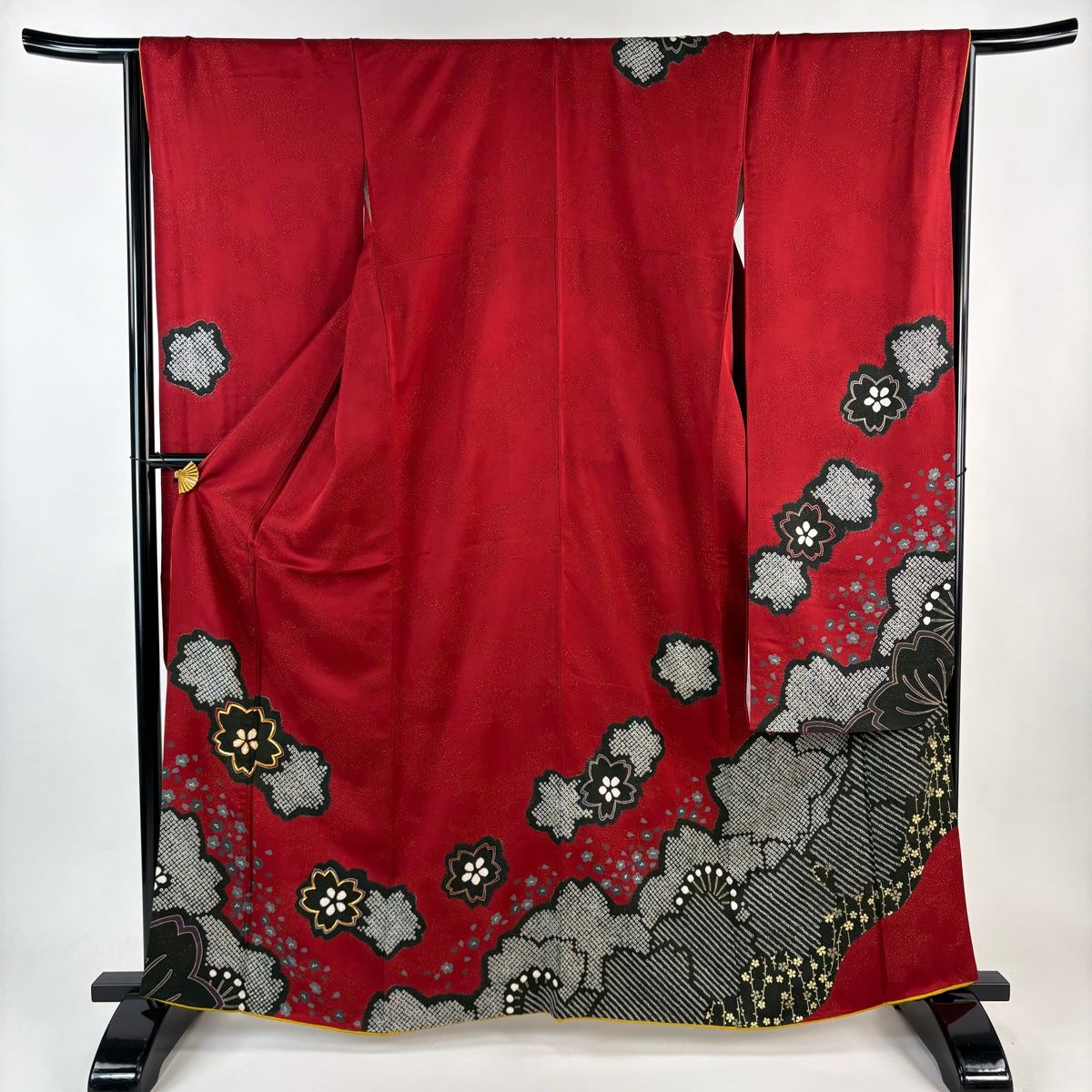 振袖 身丈162.5 cm 裄丈67 M 袷 桜 金通し 絞り 赤 正絹