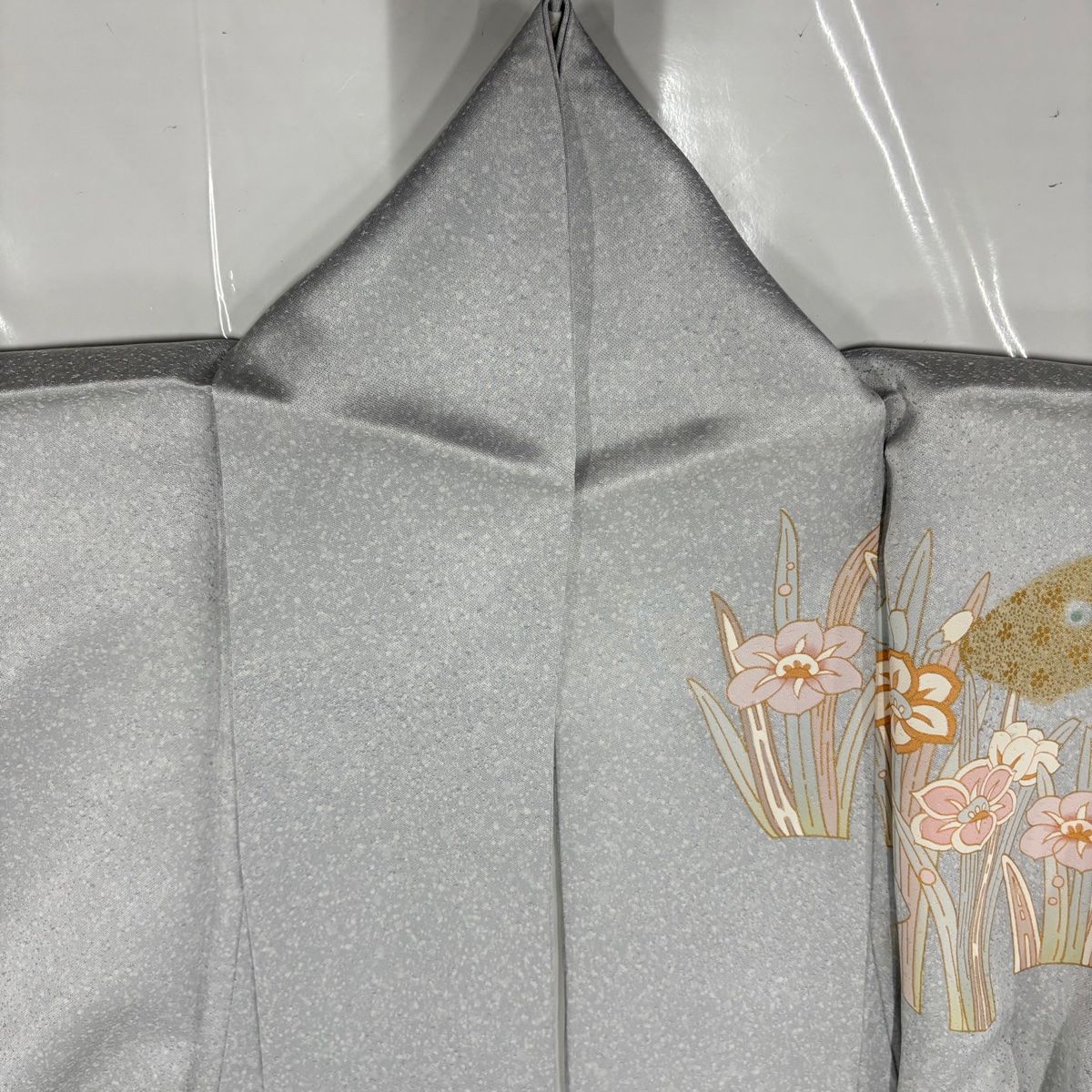 美品】 訪問着 身丈159cm 裄丈66cm M 袷 草花 蝶 金彩 灰色 正絹 名品