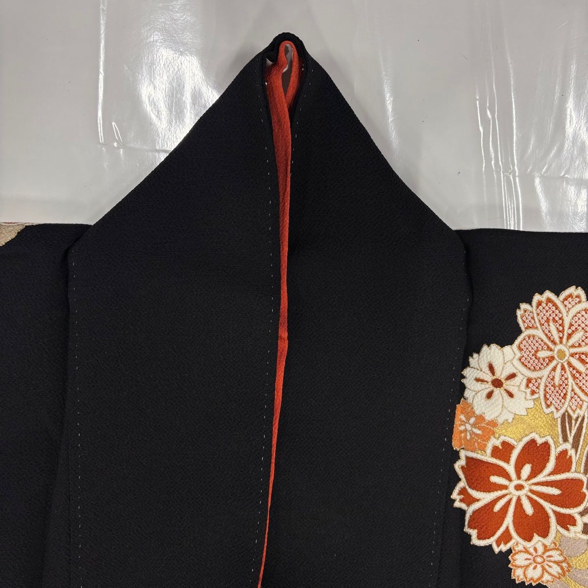  振袖 身丈158 5 cm 裄丈64 M 袷 花丸文 金糸 金彩 黒 正絹 振袖 着物