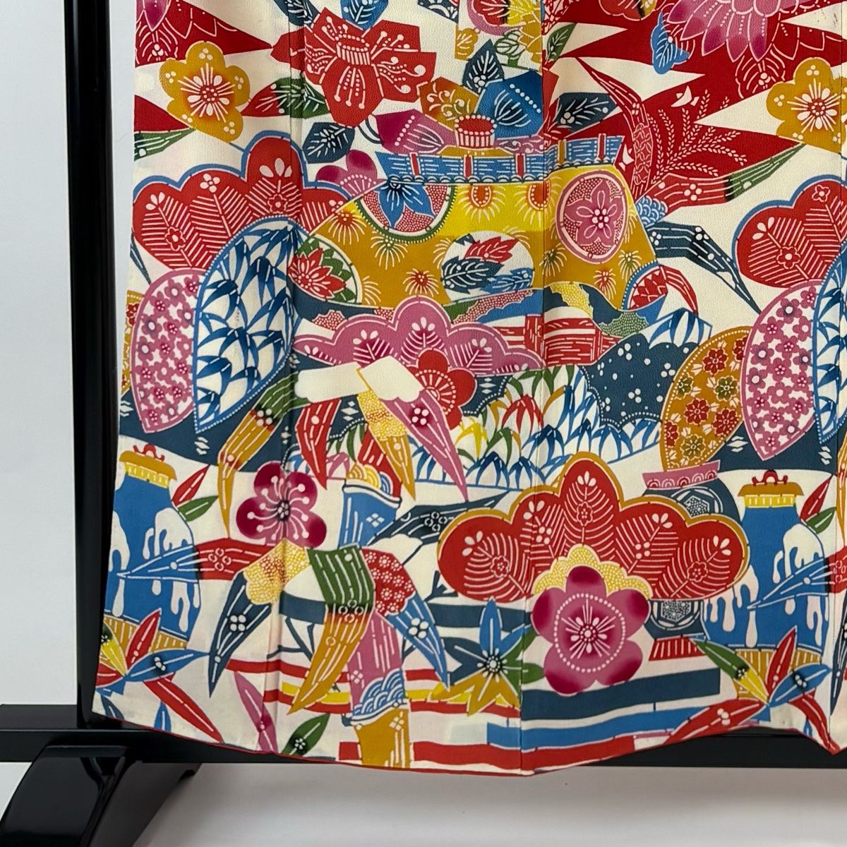 振袖 身丈159cm 裄丈65cm M 袷 松竹梅 家屋 縮緬 赤 正絹 名品 【中古