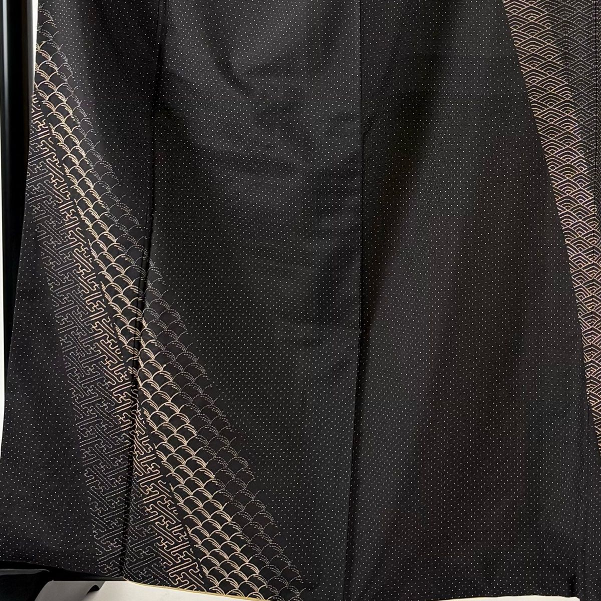 美品】 付下げ 身丈162cm 裄丈68cm L 袷 川村久太郎 紬地 落款 紗綾形