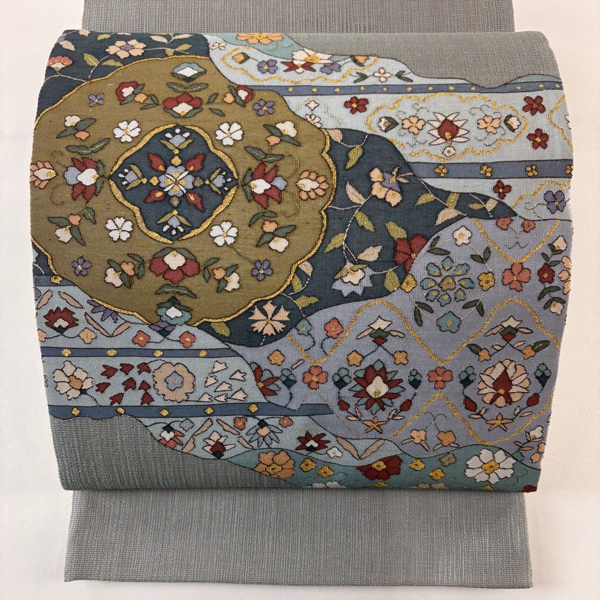 袋帯 花唐草 金糸 青灰色 お太鼓柄 正絹