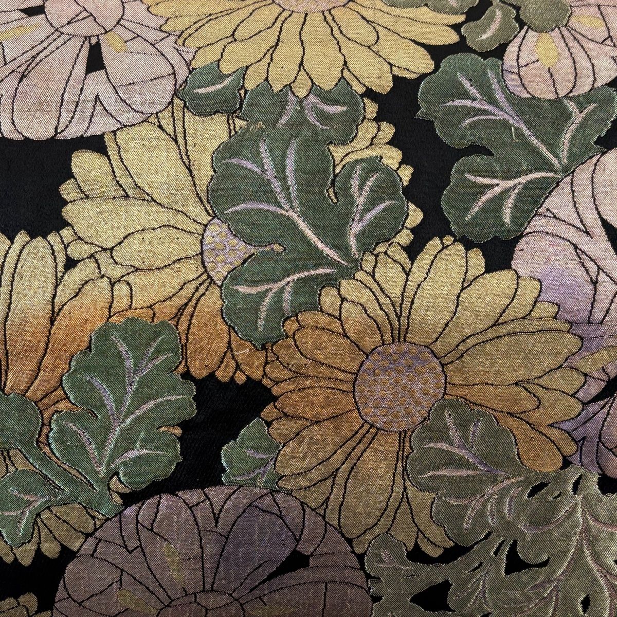 丸帯 龍村平蔵 落款 関西仕立て 貝賜蒔絵菊花錦 箔 ラメ糸 黒 全通 正絹