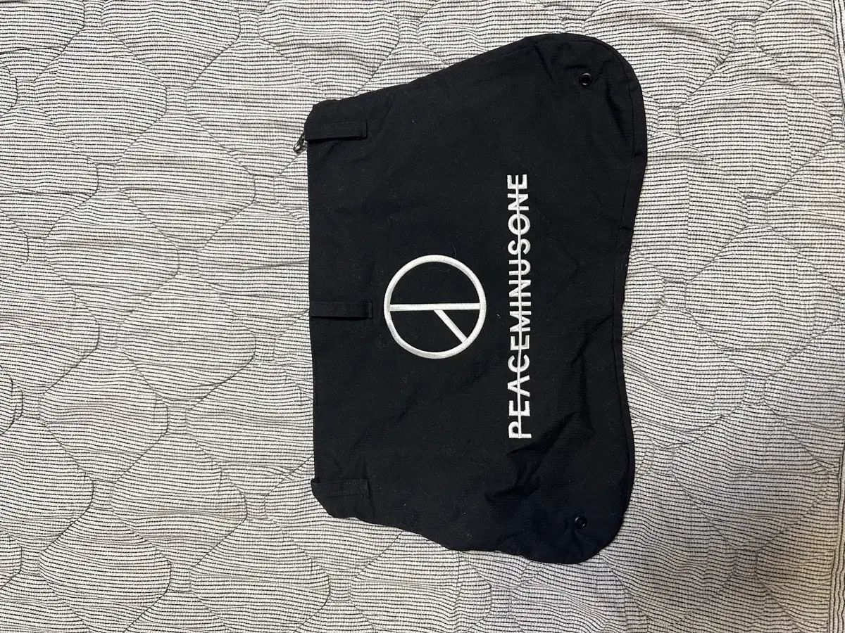 PEACEMINUSONE x NIKE バッグ ワイドパンツ