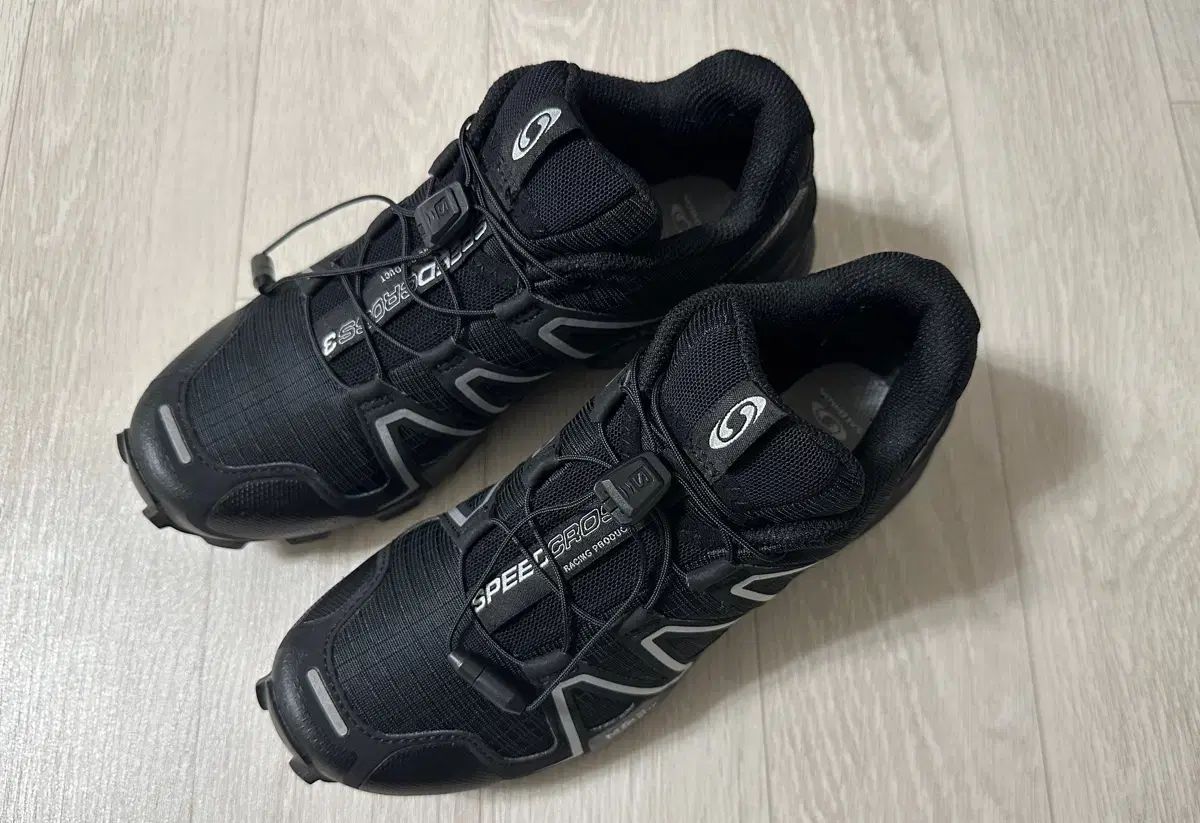 SALOMON サロモン スニーカー スピードクロス3