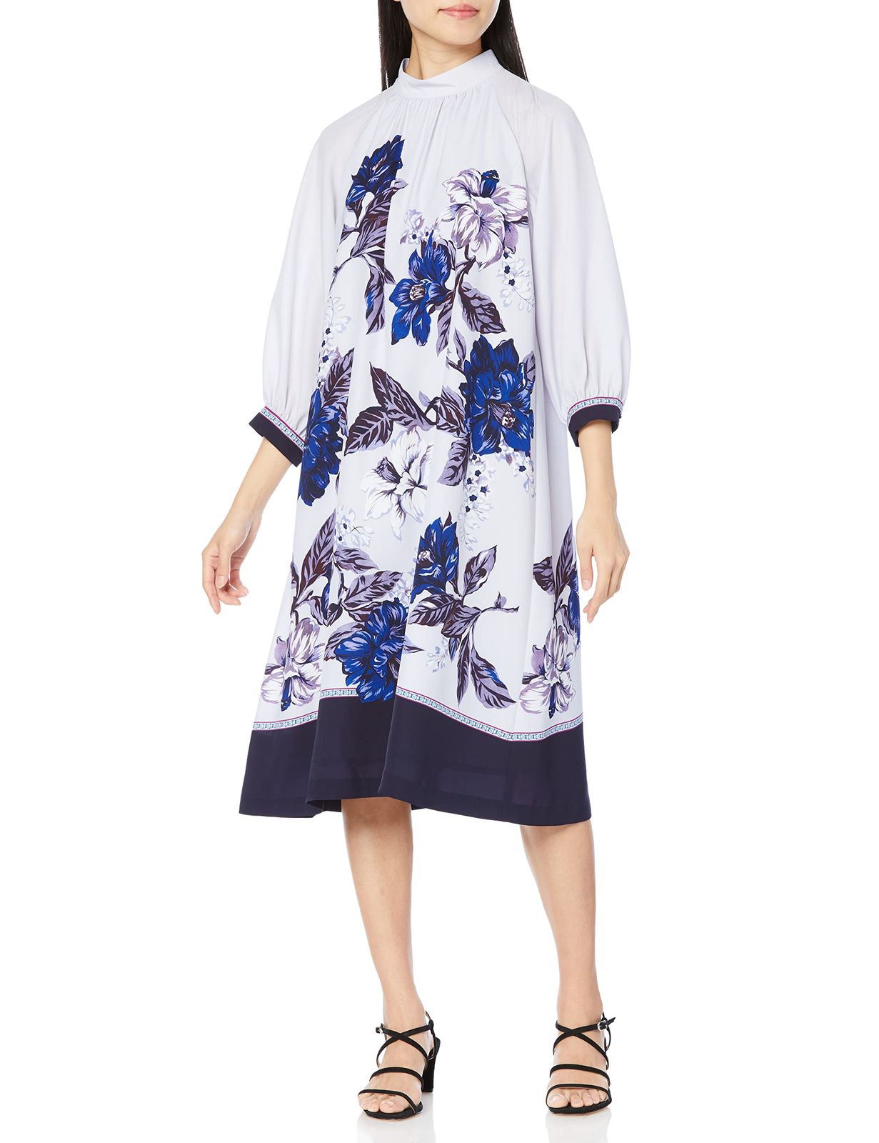 グレースコンチネンタル 2025 SS ﾎﾞﾀﾆｶﾙAﾗｲﾝﾄﾞﾚｽ レディース ｸﾞﾚｰ