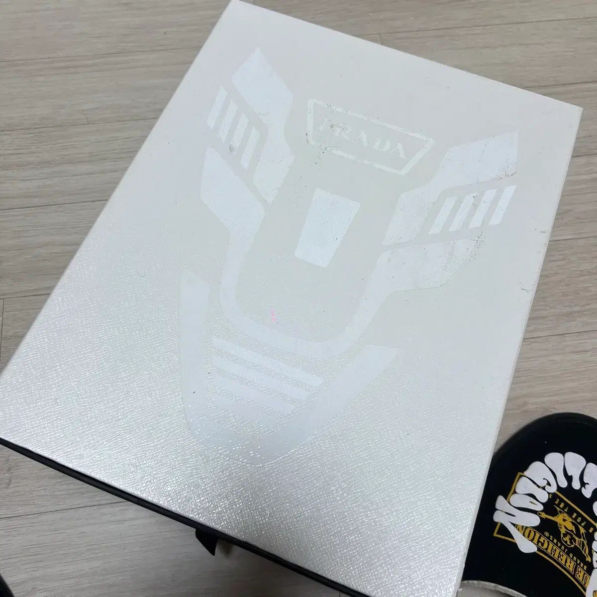 プラダ スニーカー サンダ― 270