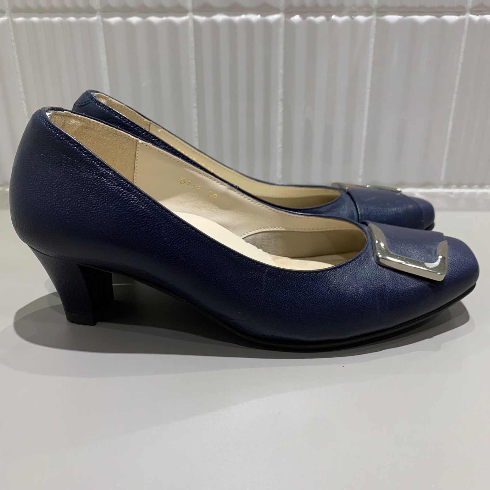 【pedala】　極美品　ペダラ　パンプス　24 紺　幅広 綺麗　asics pedala】 極美品 ペダラ パンプス 24 紺 幅広 綺麗 asics pedala】 極