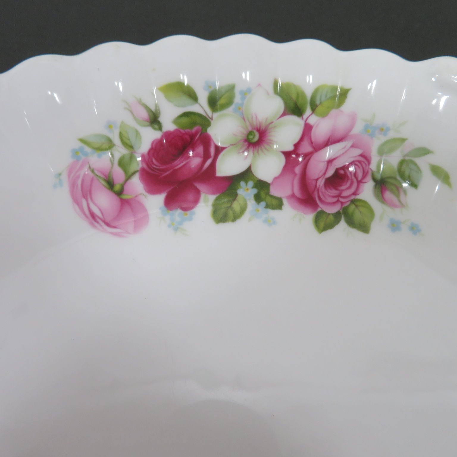 3201☆ロイヤルアルバート□ROYAL ALBERT□プレート□送料込み - メルカリ