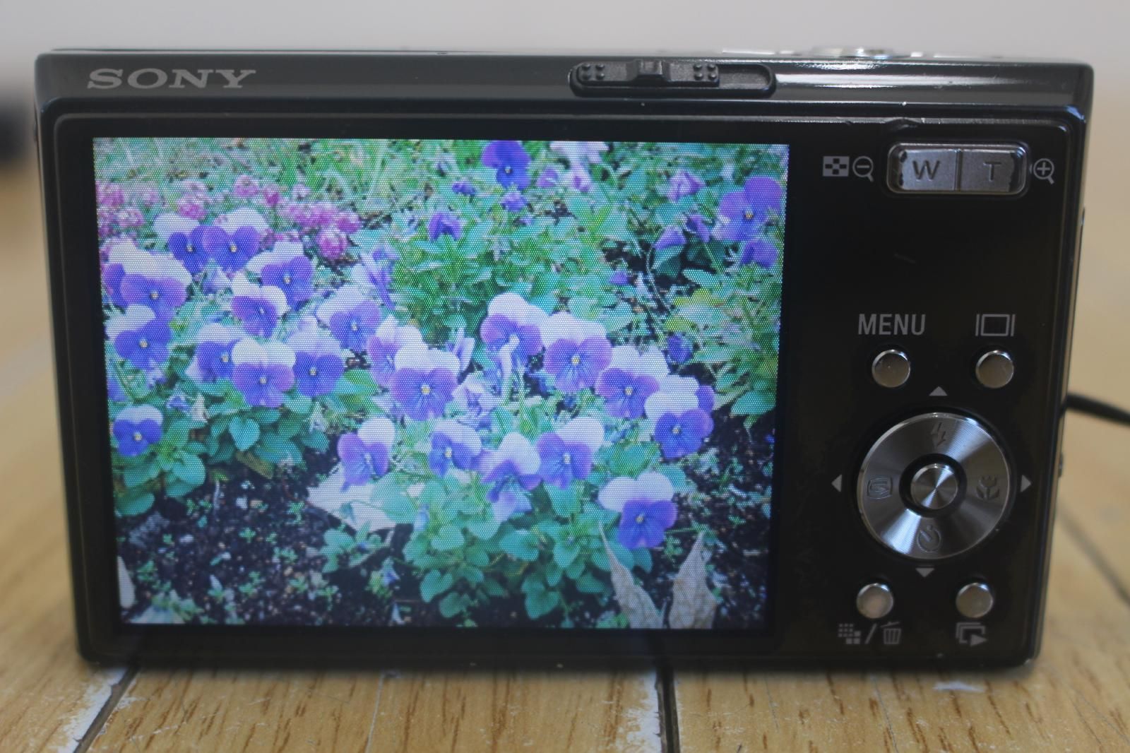 【希少・動作品】SONY Cyber-shot DSC-T30コンデジ デジカメ 動作確認済み】SONY CYBER-SHOT DSC-T30 デジタルカメラ 中古】 美品