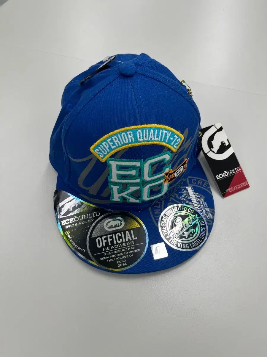 Ecco リミテッド ブルー フレキシブル キャップ
