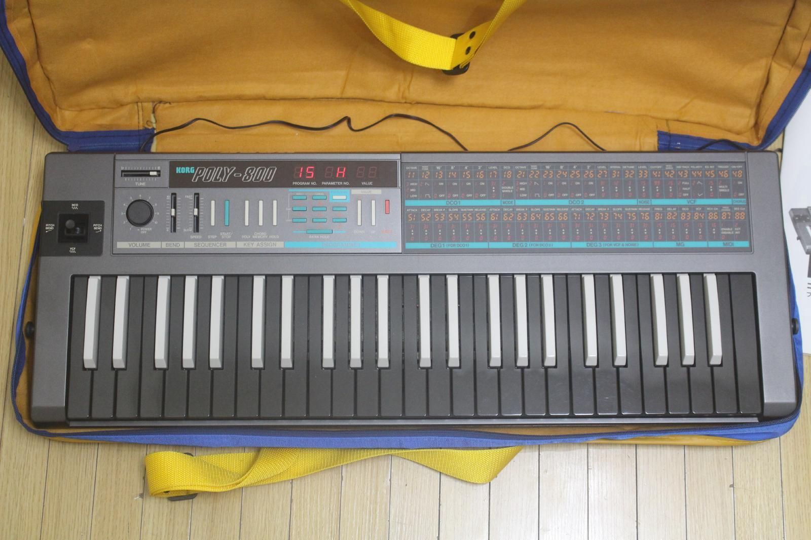 KORG コルグ アナログシンセサイザー POLY-800 リバースカラー - メルカリ