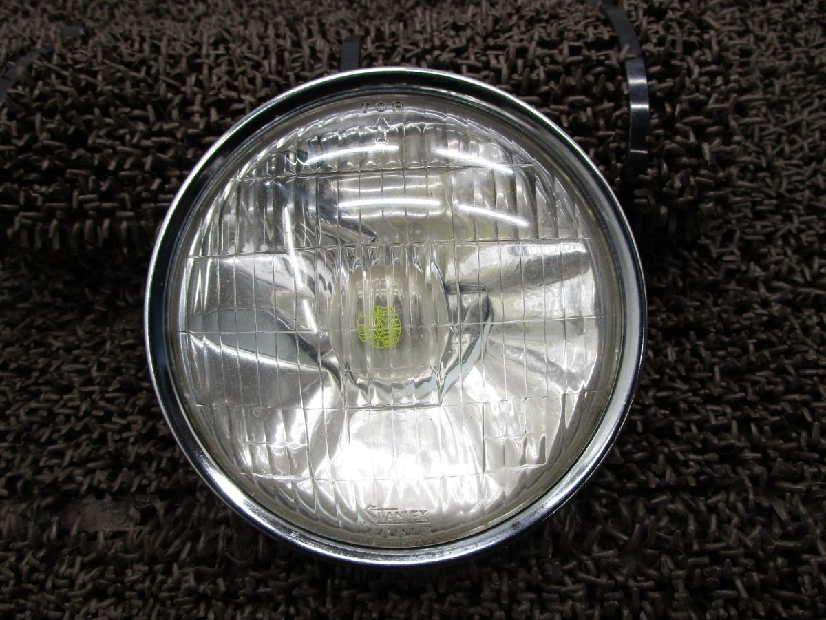 B 125 ヘッドライトレンズ A 8727 ホンダ E キャブ車