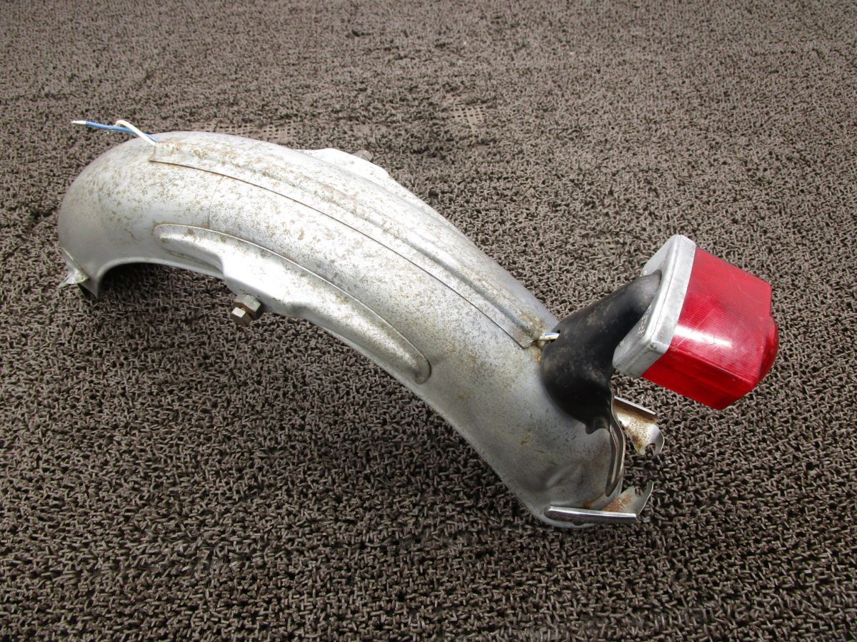 B 125 リアフェンダー テールランプ A 8700 ホンダ E キャブ車