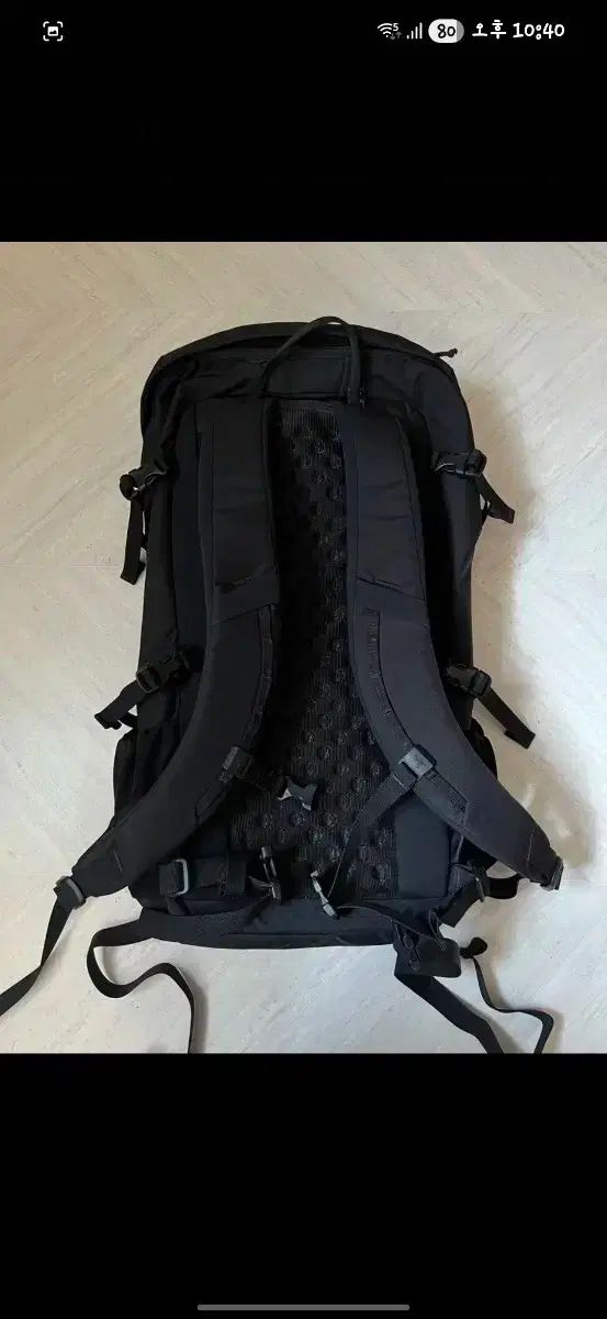 アークテリクス ブリーズ ブラック 25リットル