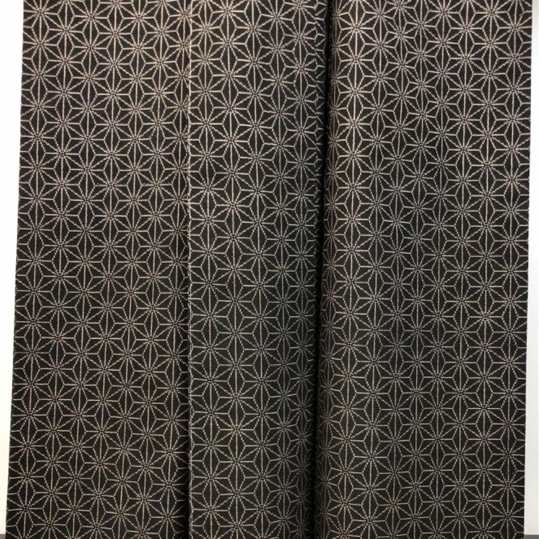 本場大島紬 証紙付 一元 麻の葉模様 しつけ糸 ふくよかサイズ K-5545