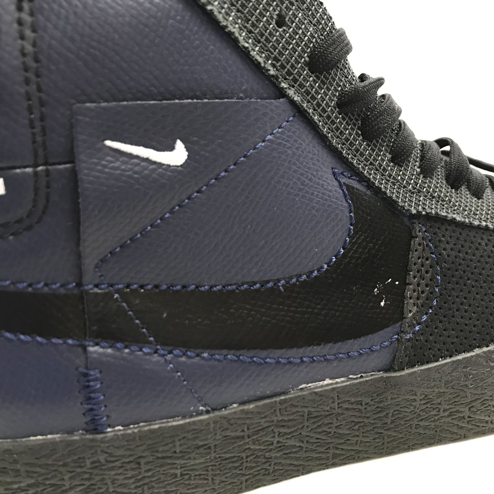 未使用 箱無し NIKE SB ZOOM BLAZER MID PREMIUM FD5113-400 ナイキ SB 