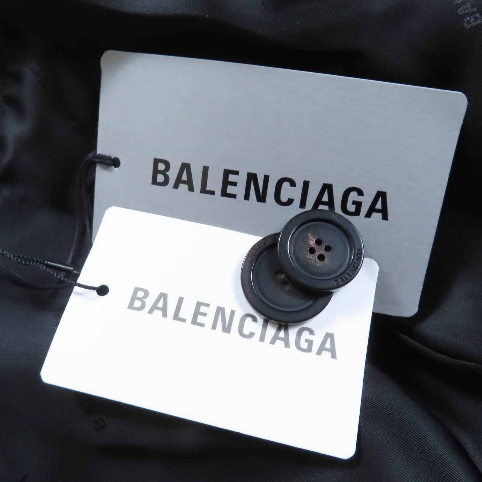 未使用品☆BALENCIAGA バレンシアガ 20AW 642191 ウール100％ パワー