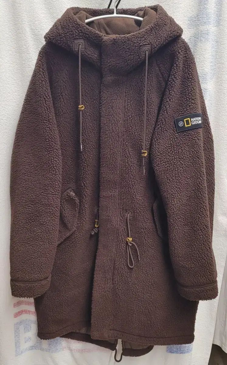 ナショナルジオグラフィック ブラウン フリース フード コート