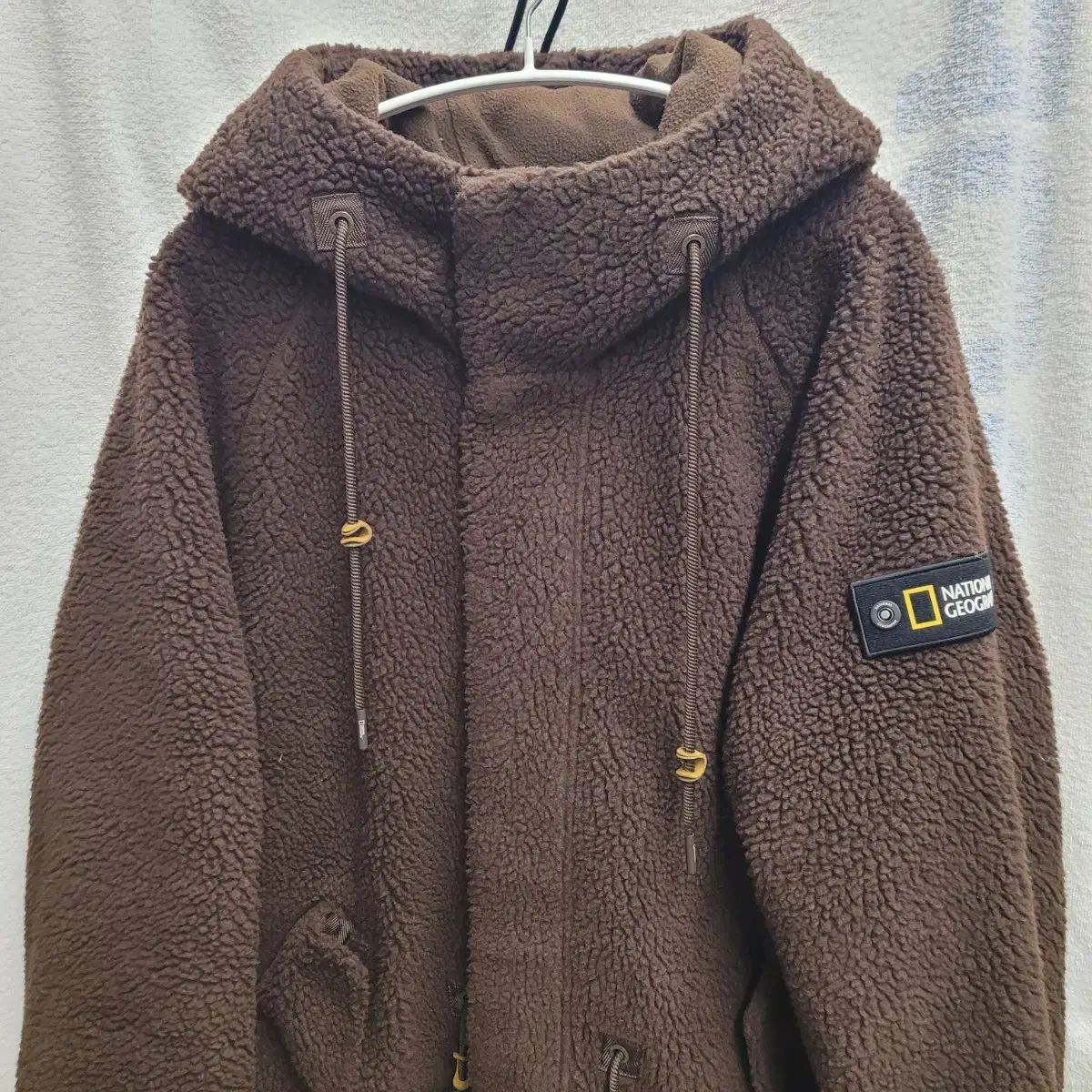 ナショナルジオグラフィック ブラウン フリース フード コート