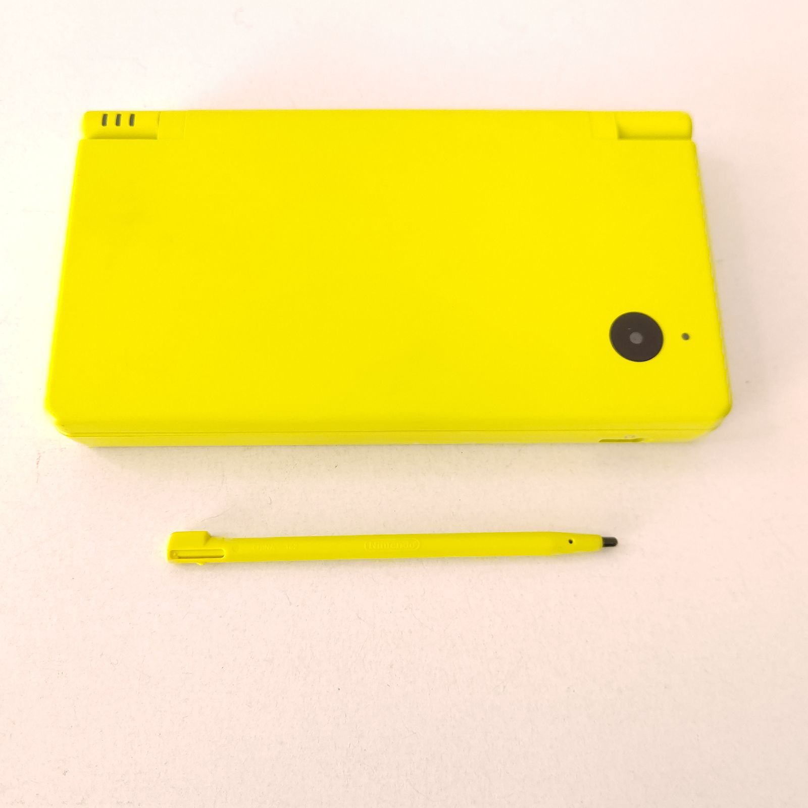 Nintendo ニンテンドーDSi ライムグリーン 極美品 任天堂 ゲーム機