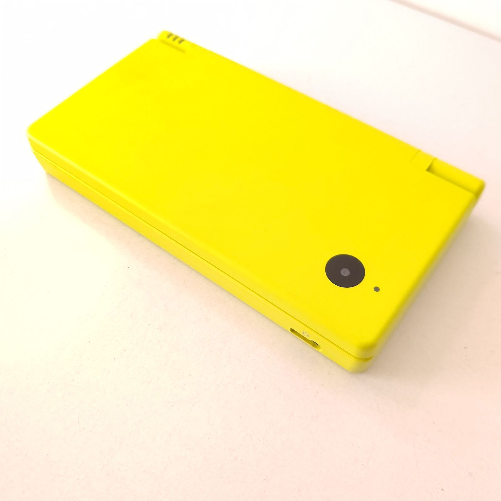 Nintendo ニンテンドーDSi ライムグリーン 極美品 任天堂 ゲーム機