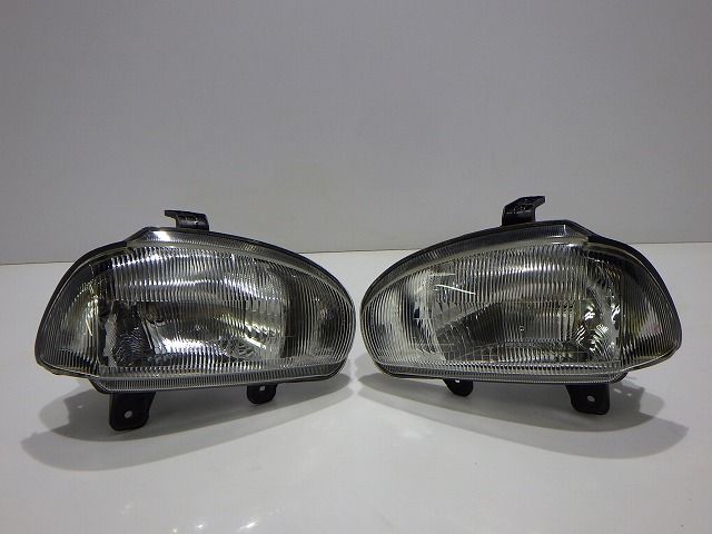 ヴィヴィオ ヘッドライト左右 ハロゲン KK3/4 1471 84001KC000/010 KW
