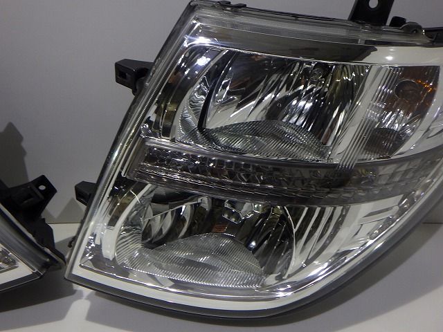 エルグランド ヘッドライト左右 HID E51 NE51 中期 後期 100-24854