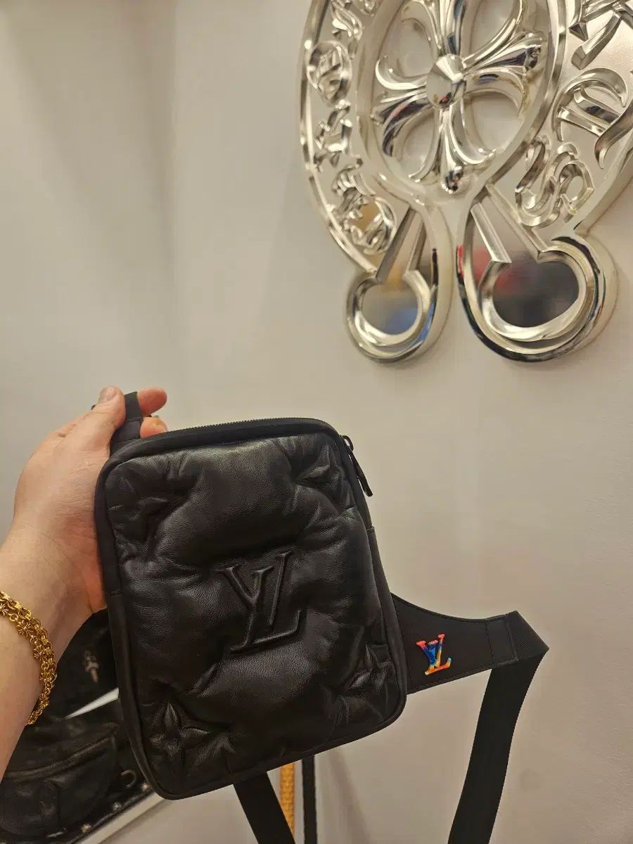 Louis Vuitton ルイヴィトン 2054 モデル スリングバック クロムハーツ