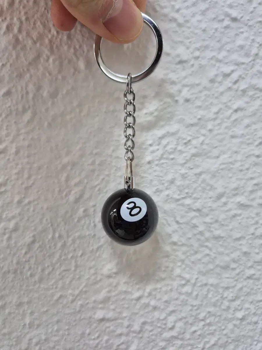 STU SaTurday of Us 8ボール ブラック キーホルダー