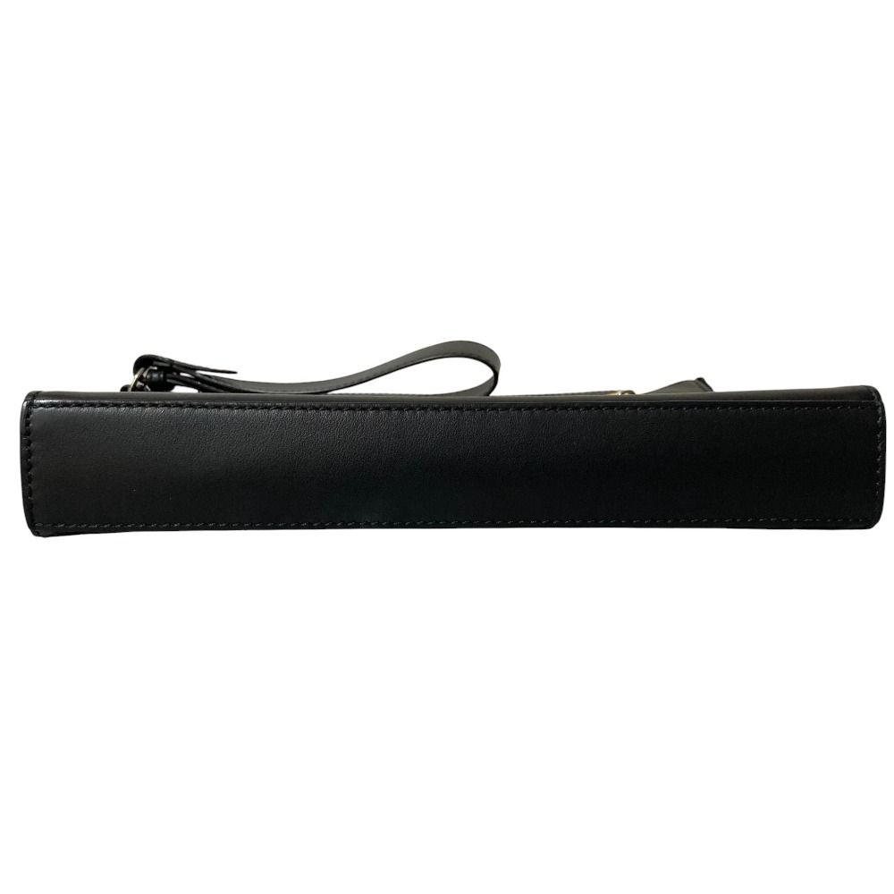 美品 FENDI フェンディ ダイアゴナル ズッカ柄 クラッチバッグ 7VA491