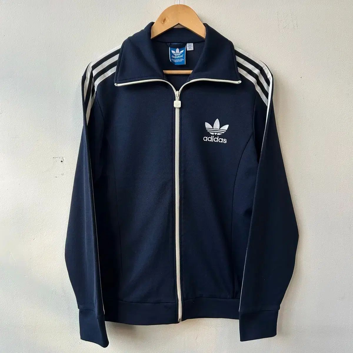 アディダス ネイビー ヨーロッパ トラックジャージ ジャージ - メルカリ