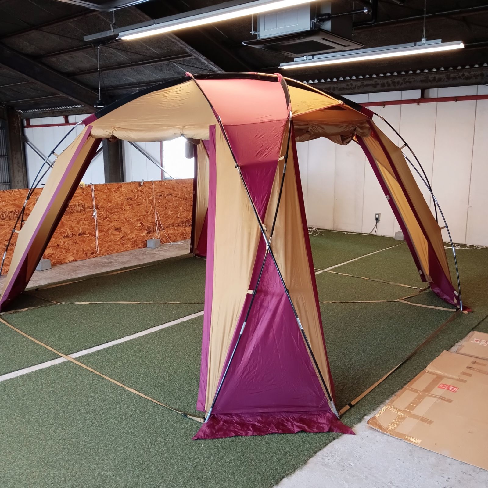 ◇Coleman(コールマン) ドームスクリーンタープ/380(バーガンディ