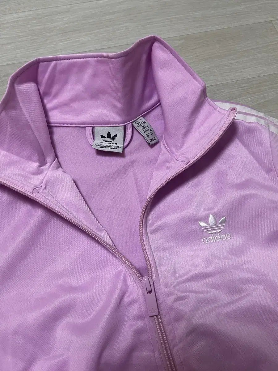 アディダス トレーニングウェア セット ライトパープル