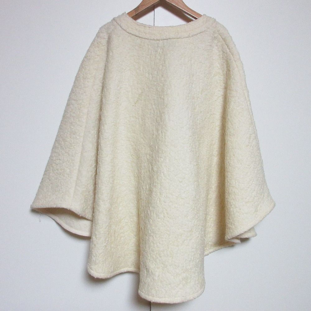 美品 VALENTINO ヴァレンティノ ウールカフタンネックライン ケープ