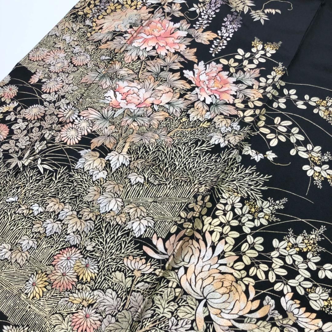 黒留袖 金彩友禅 和田光正 煌びやかな花模様 紅葉 萩 しつけ糸 K-5542