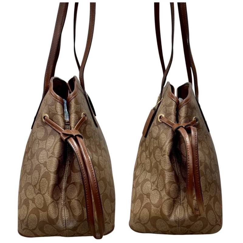 COACH コーチ☆トートバッグ シグネチャー PVC 肩掛け チャーム ロゴ