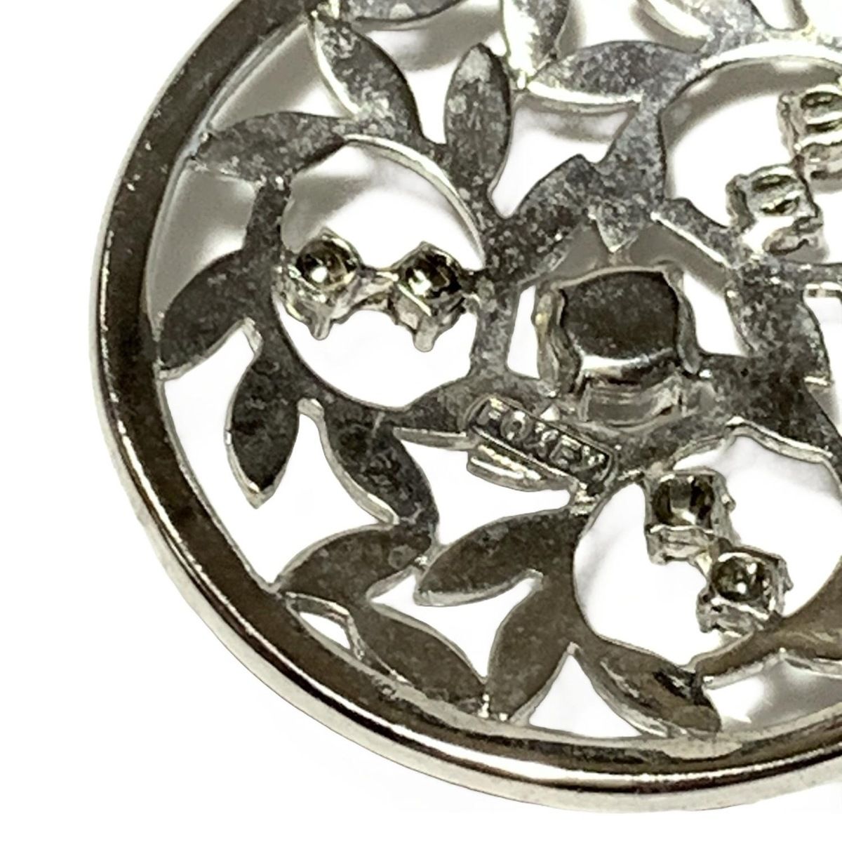 フォクシーペンダント❤️クリア FOXEY(フォクシー) ペンダントトップ - シルバー×クリア ライン