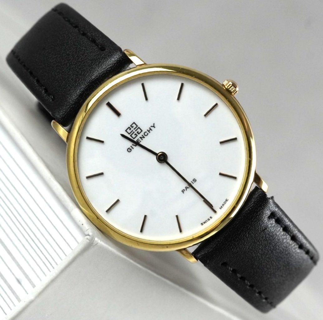新品電池交換済】GIVENCHY PARIS ジバンシー ドレスウォッチ wacth