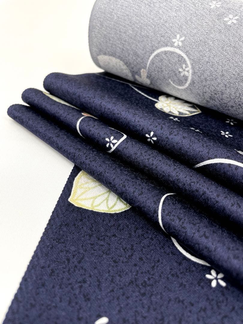 小紋 紋意匠 葵 桜 丹後ちりめん 反物 正絹 O129 - メルカリ