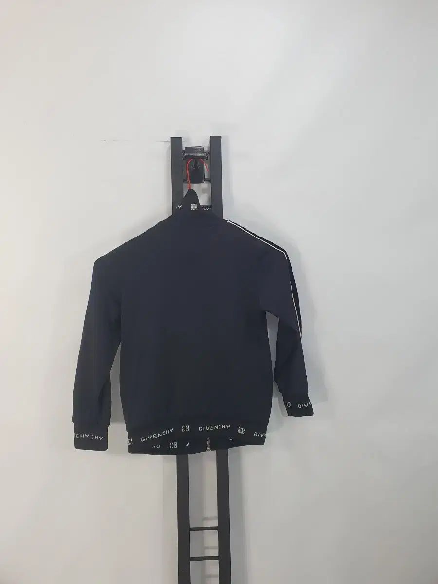 ジバンシィ キッズ トラックジャージ トップス ジップアップ ブラック 6