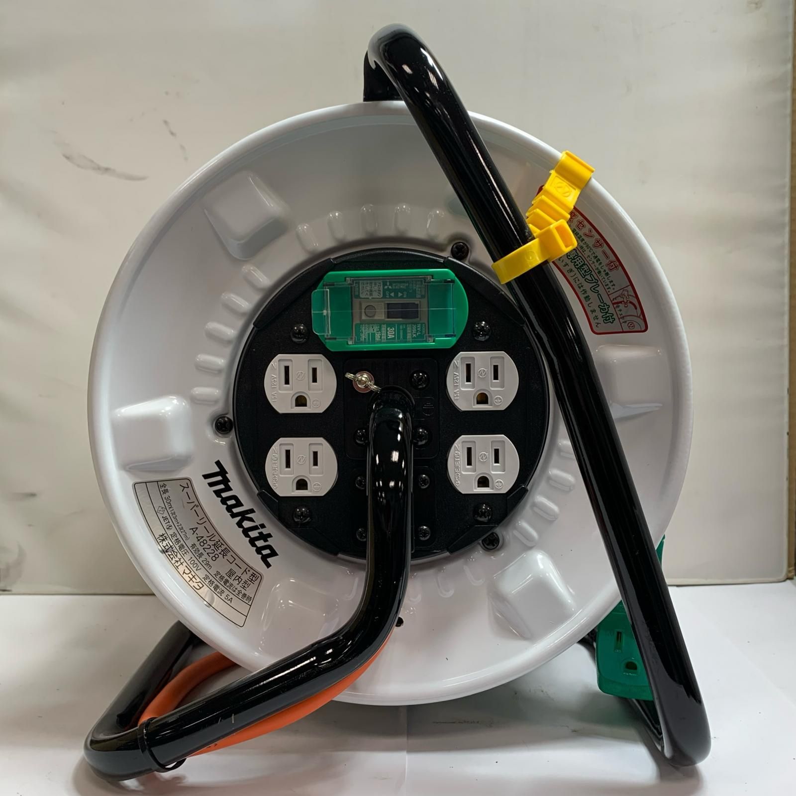 ♭♭MAKITA マキタ スーパーリール延長コード型 屋内型 30 M A 48228